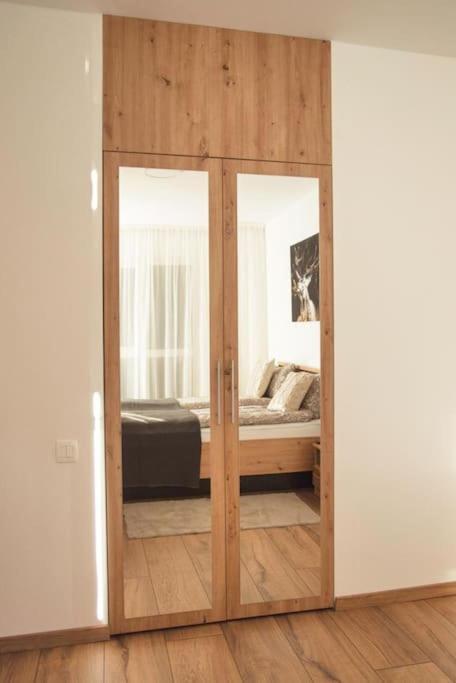 5 Dream Apartment 5 Cu Parcare Privata Oradea Zewnętrze zdjęcie
